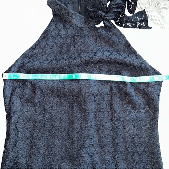 Womens Sleeveless Knee-Length Halter Dress size medium - Picture 7 of 9